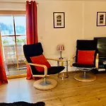 Haus Thomas * Werfenweng